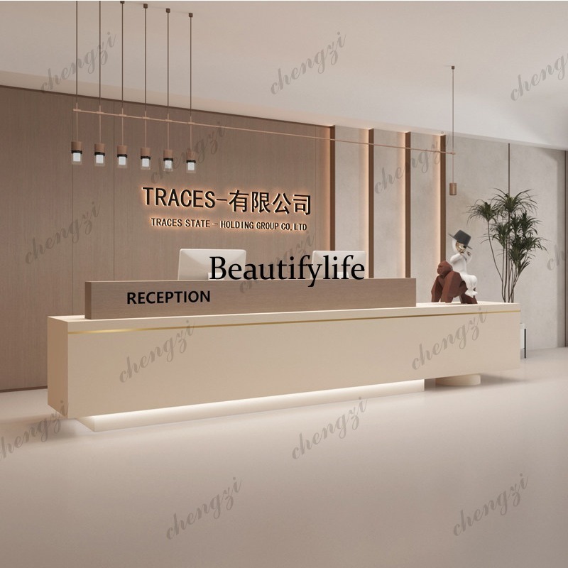 Luksusowe, nowoczesne lady rec – Office Furniture Company recenzja i cena